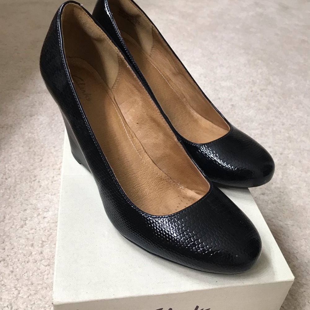 Clark’s wedges New never worn 9